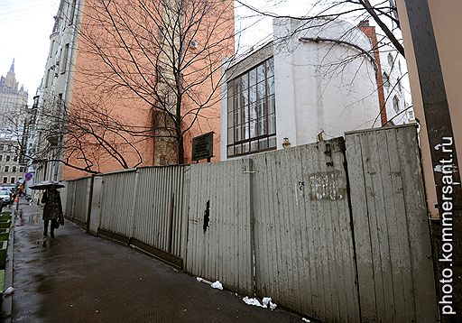 Дом Константина Мельникова