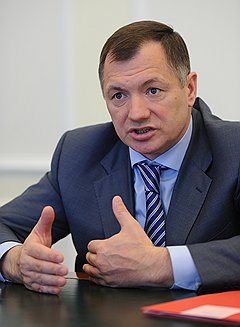 Застройщикам выгодно спекулировать на прогнозах о грядущем повышении цен на жилье, искусственно раздувая спрос. Прямо привязывать стоимость к объему строительства в городе нельзя