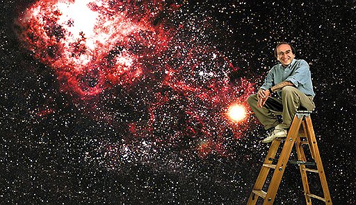 Сол Перлмуттер обнаружил, что сверхновые звезды становятся от нас все дальше