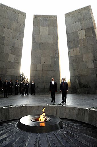 Президент Франции Никола Саркози и президент Армении Серж Саргсян