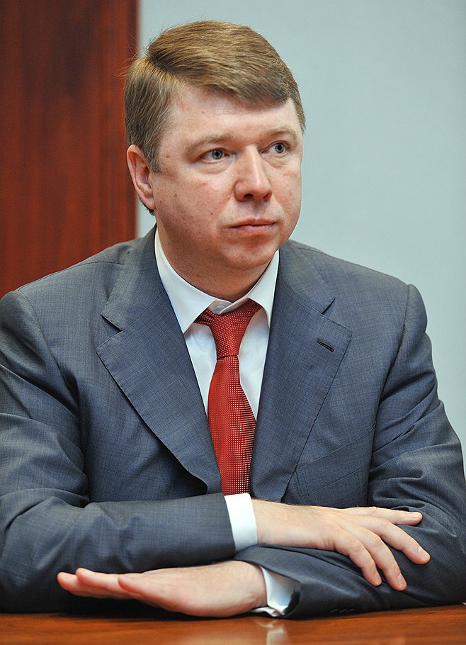 Руководитель столичного департамента СМИ и рекламы Владимир Черников 