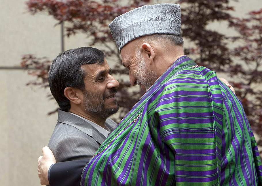 Президент Ирана Махмуд Ахмадинежад и президент Афганистана Хамид Карзай