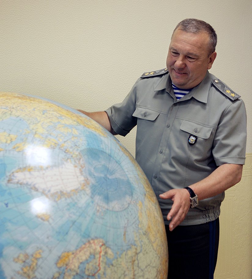 Владимиру Шаманову, возглавлявшему ВДВ с 2009 года, дадут возможность раскрыть свой боевой потенциал на международном уровне