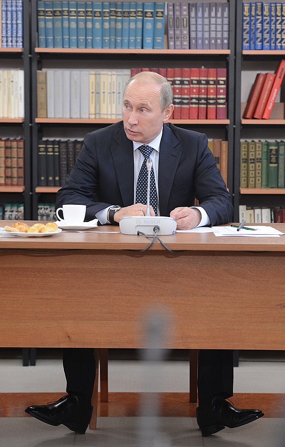 Президент Владимир Путин решил, что торопиться с выбором модели пенсионной системы ему пока незачем