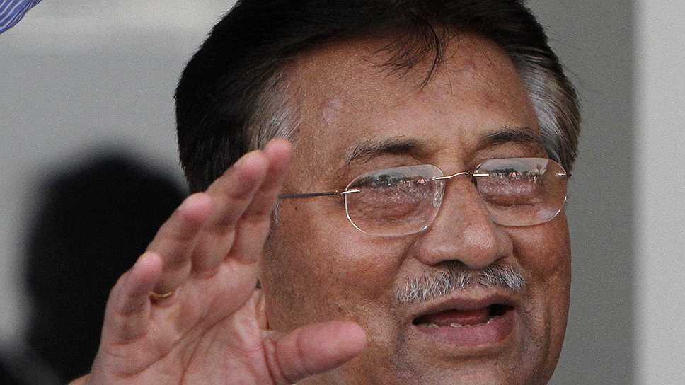 Генерал Мушарраф вернулся в Пакистан из изгнания на волне растущей ностальгии по &amp;quot;сильной руке&amp;quot;