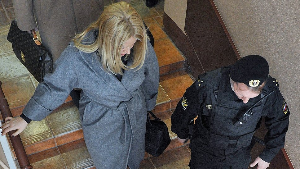 К обвинению в мошенничестве Евгении Васильевой добавят злоупотребление должностными полномочиями