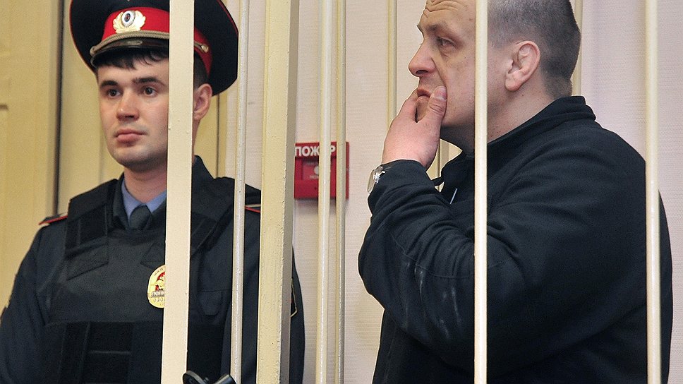 Экс-советник Никиты Белых Андрей Вотинов (справа), несмотря на конфликт с Алексеем Навальным, выступил на его стороне