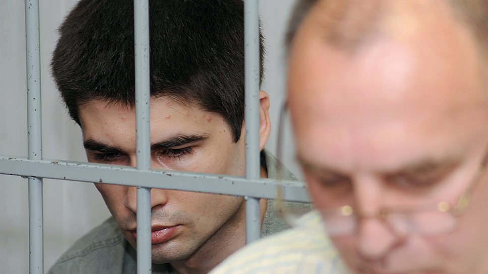 В ближайшее время суд решит, окажется ли бывший милиционер Илья Галкин, обвиняемый в организации серии взрывов в Сочи, на скамье подсудимых или продолжит лечение