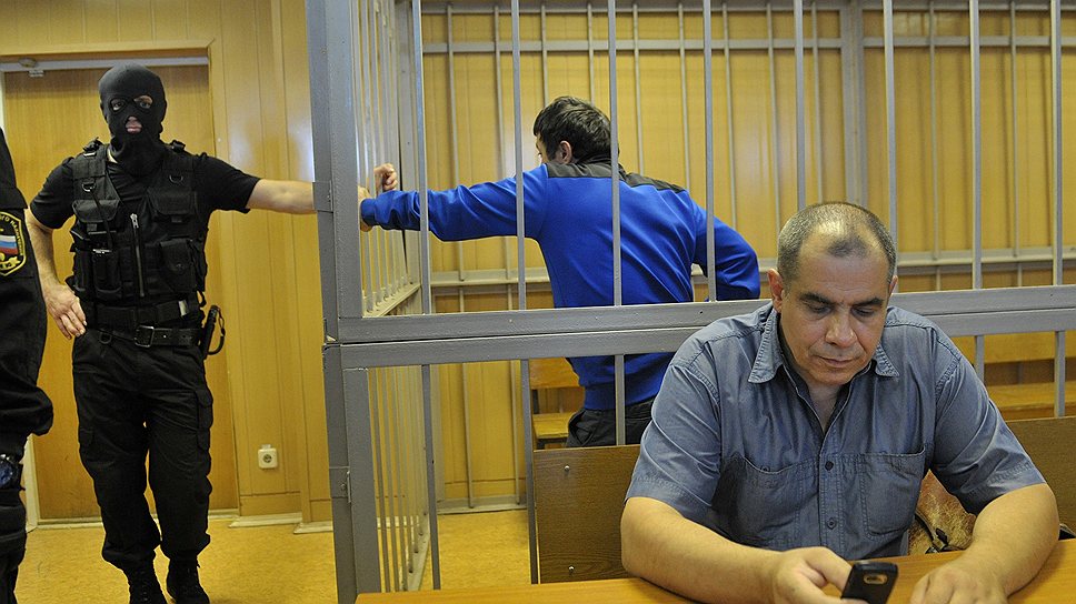 Магомеда Расулова, проломившего голову оперативнику, суд арестовал до 27 сентября
