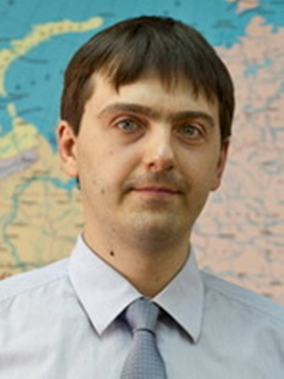 Вероятный глава Рособрнадзора Сергей Кравцов готовится контролировать ЕГЭ на территории всей страны