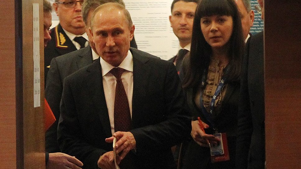 От Арктического форума президент России Владимир Путин ждал чего угодно, но только не проникновения на него активистов Greenpeace