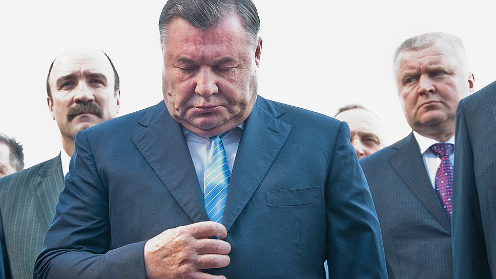 Александр Козлов не читал, что губернатору положено по закону после отставки, но уже готов от этого отказаться