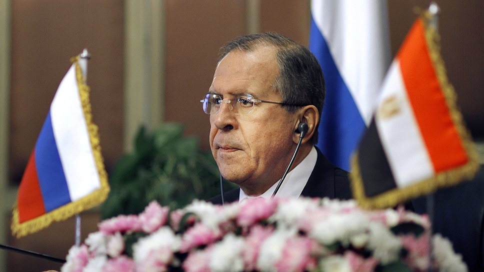 Глава МИД РФ Сергей Лавров пообещал подумать о снятии рекомендаций гражданам РФ не посещать Египет