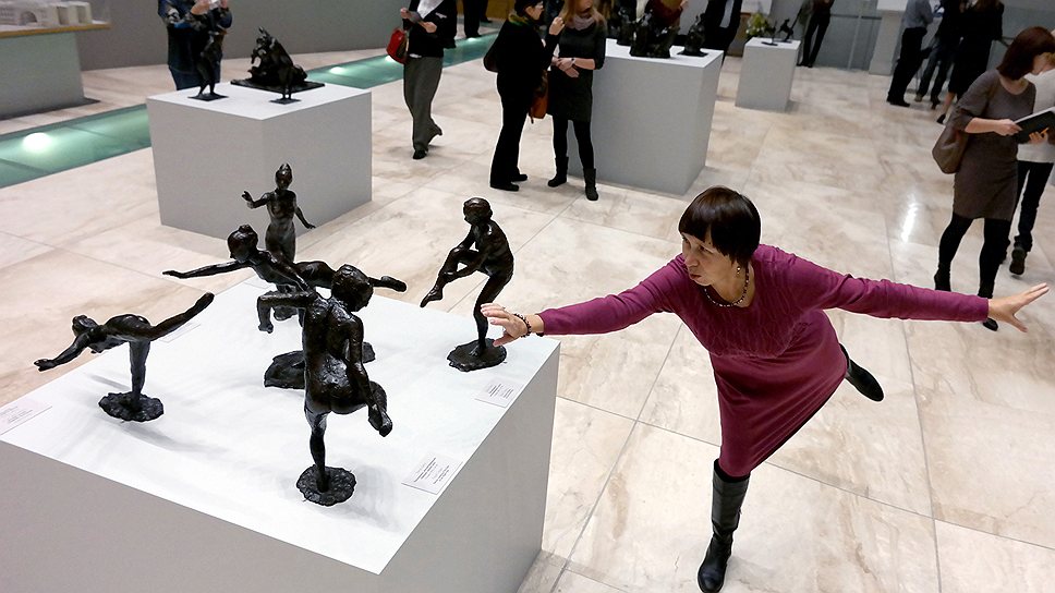 Вся выставка в Эрмитаже состоит из фигур, которых не касалась рука самого Эдгара Дега 