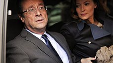 Президента Франции толкают в объятия актрисы