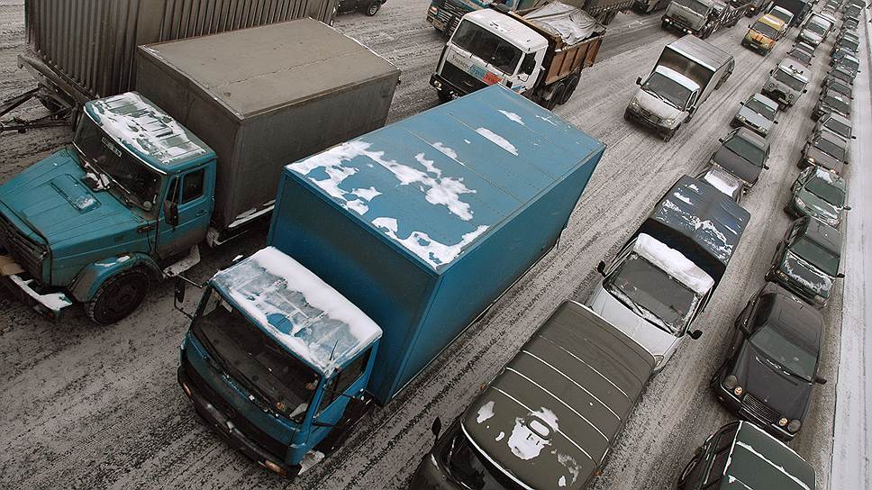 Как Москва вводит экологические запреты на движение грузовиков