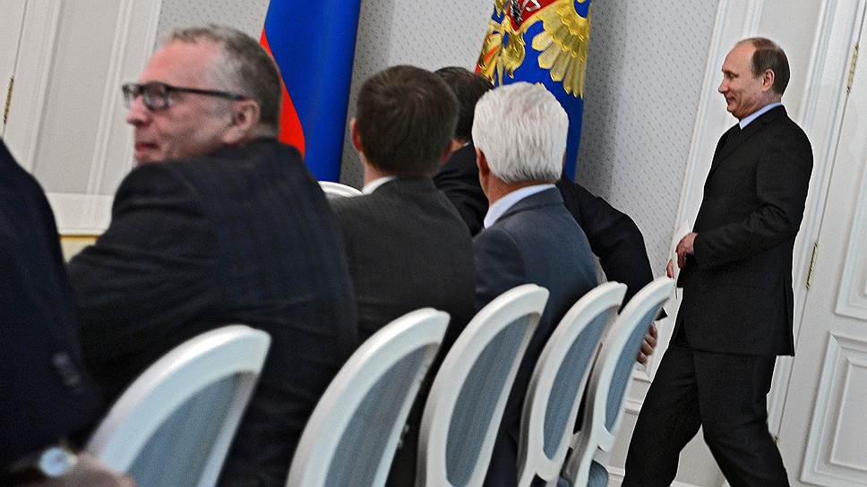 Лидеры думских фракций теперь не собираются за одним столом у президента и готовятся поговорить с Владимиром Путиным по отдельности
