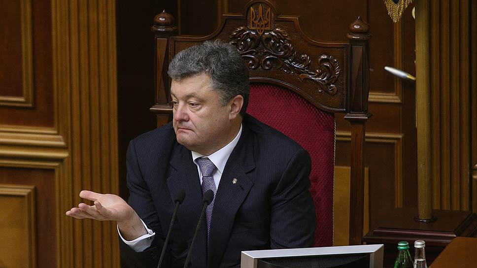 Президент Украины Петр Порошенко протянул активистам востока Украины «руку мира» — пока только на одну неделю 