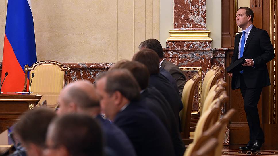 Почему России придется выбирать между мобилизацией и сменой экономического курса