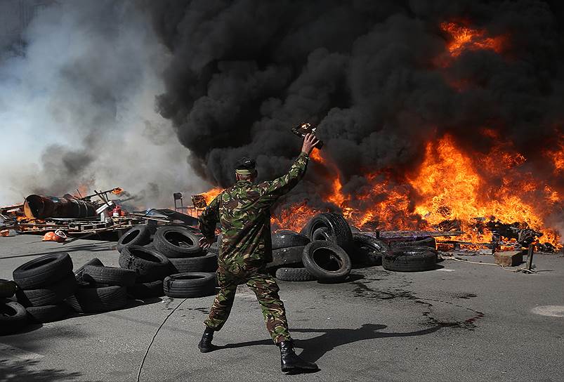 Приезд генсека НАТО Андерса Фога Расмуссена в Киев совпал с новым противостоянием на Майдане 