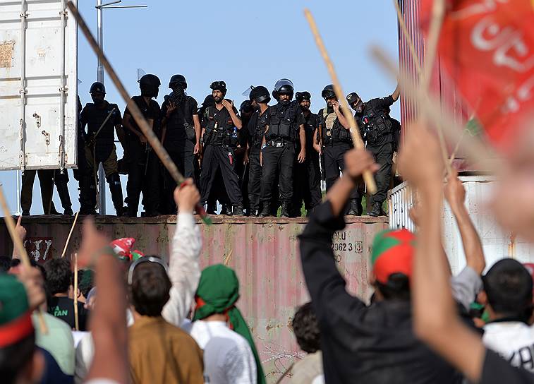 Пакистанские силовики полны решимости не допустить в стране «революции улицы» 