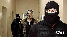 Чеченец стал невыездным с Украины