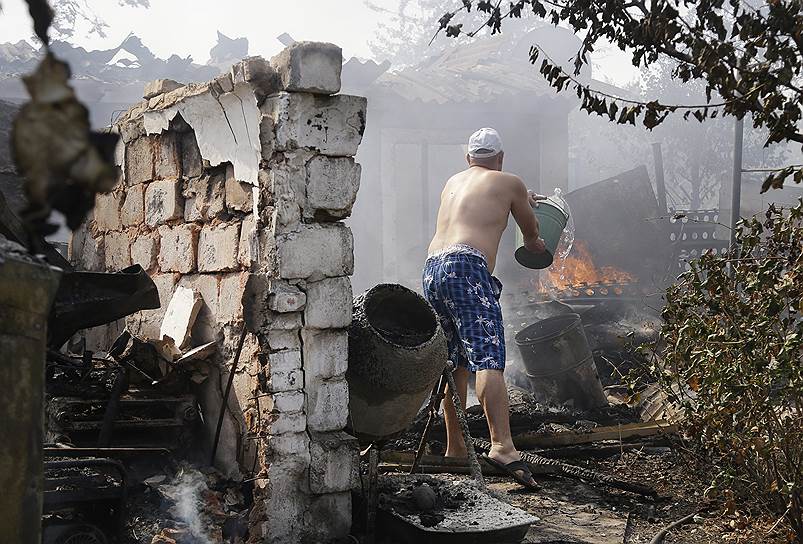 Несмотря на объявленное прекращение огня, в Донецке вчера продолжались обстрелы