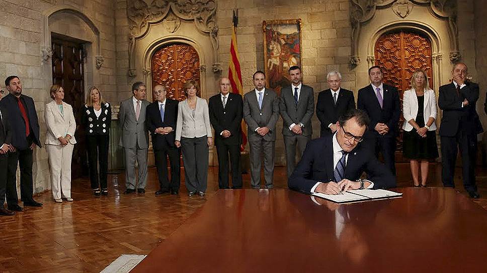 Почему независимость Каталонии ждет судебный запрет