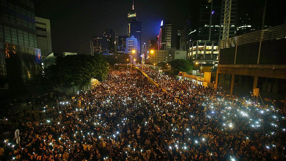 Почему Гонконг оказался казалась на пороге «цветной революции»