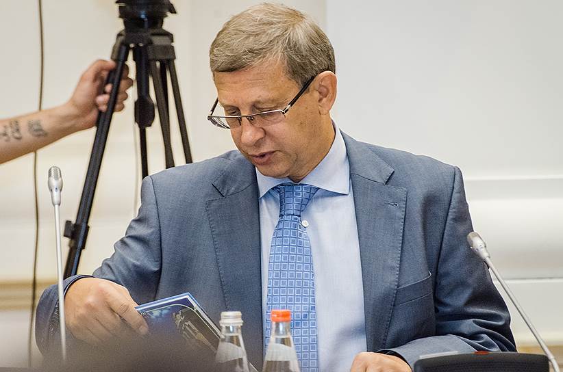Владимир Евтушенков избежал проблем, связанных с возвратом дивидендов