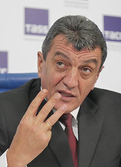 Губернатор Севастополя Сергей Меняйло решился сократить число своих заместителей