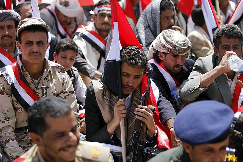 Активизация шиитских радикалов в Йемене заставила монархии Персидского залива задуматься об укреплении коллективной обороны и безопасности транзита нефти