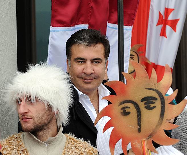 Власти Грузии заподозрили экс-президента Михаила Саакашвили в том, что в борьбе за власть он прикрывается антироссийскими лозунгами
