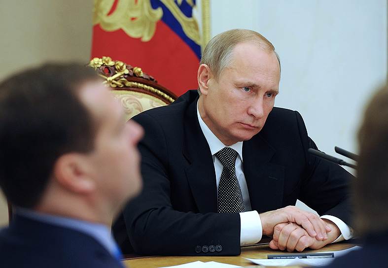 Президент Владимир Путин пока не имеет однозначного мнения подчиненных о масштабах будущей инфляции