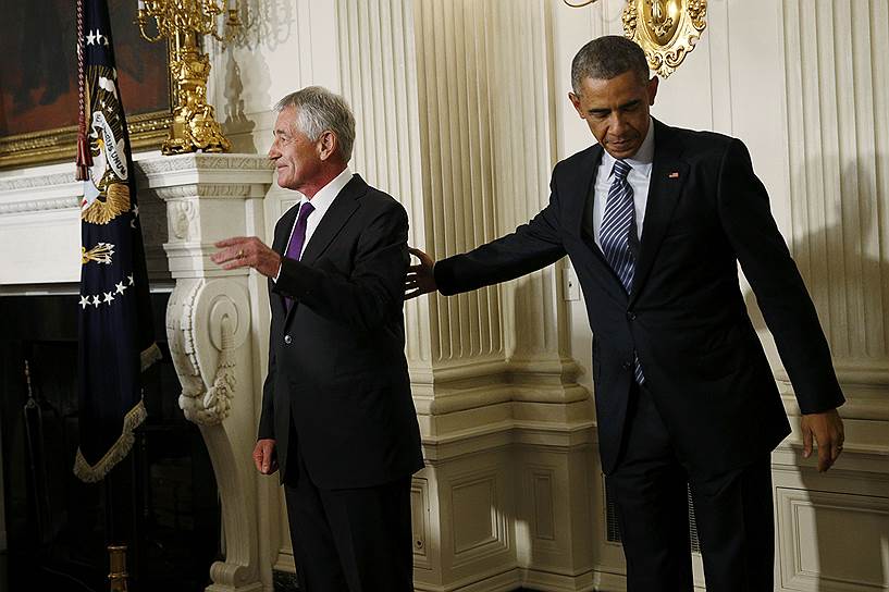 Президент США Барак Обама (справа) и ушедший отставку Чак Хейгел