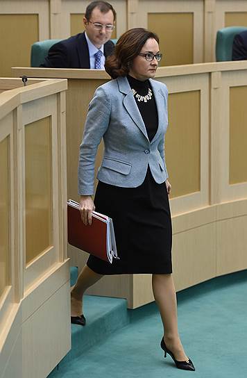 Глава ЦБ Эльвира Набиуллина объяснила сенаторам, что выход инфляции за контролируемые Банком России барьеры был разовым исключением