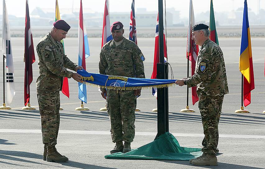Церемония завершения миссии НАТО в Афганистане прошла в аэропорту Кабула