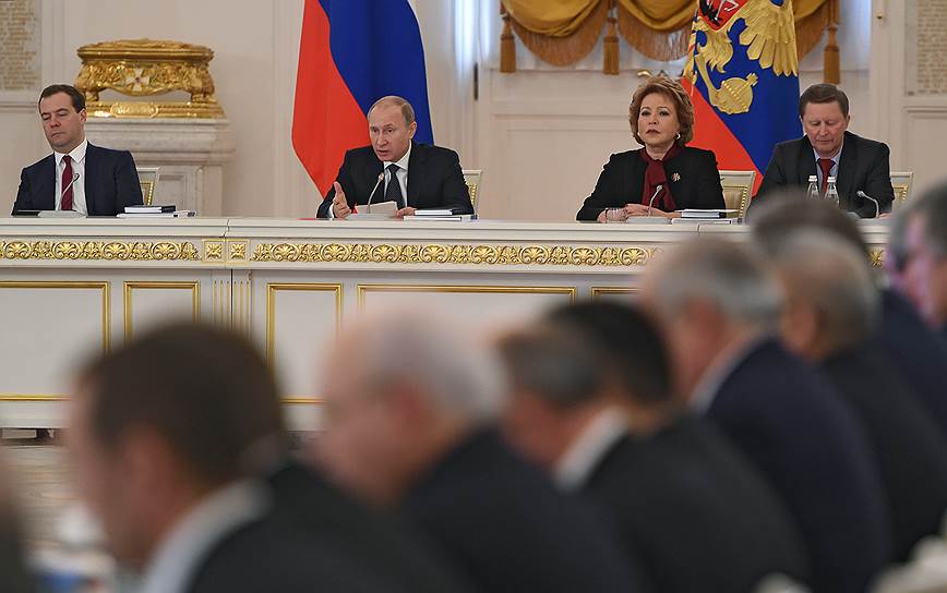 Владимир Путин заявил на заседании об отделении государства от художников. Вряд ли художники, присутствовавшие на встрече, обрадовались этой идее