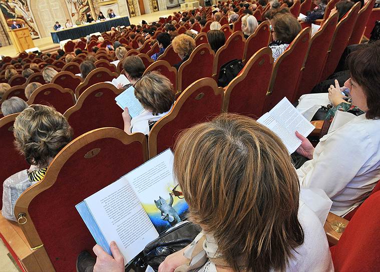 Московским учителям объяснили, что приобщение детей к православным ценностям крайне важно для стратегического развития России