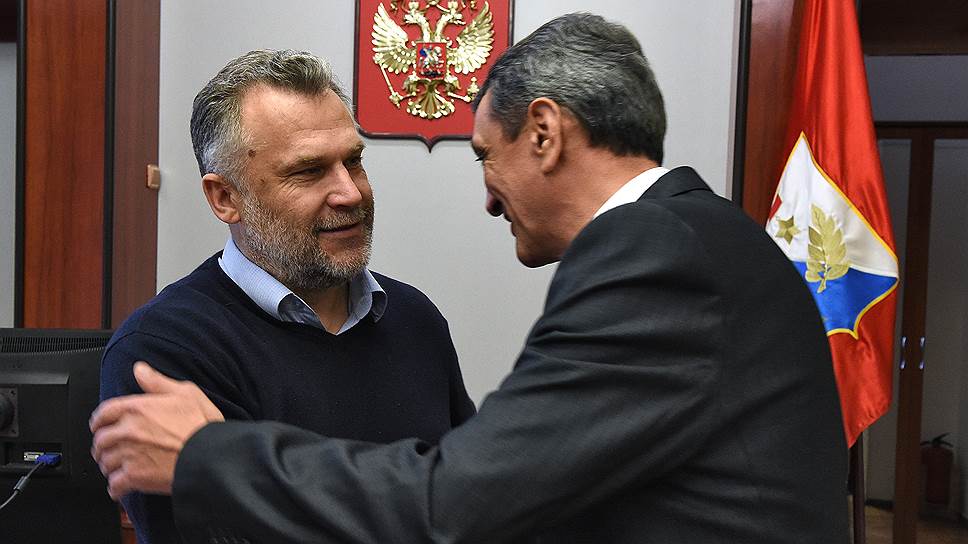 Назначение заместителей Сергея Меняйло (справа) не обошлось без участия Алексея Чалого