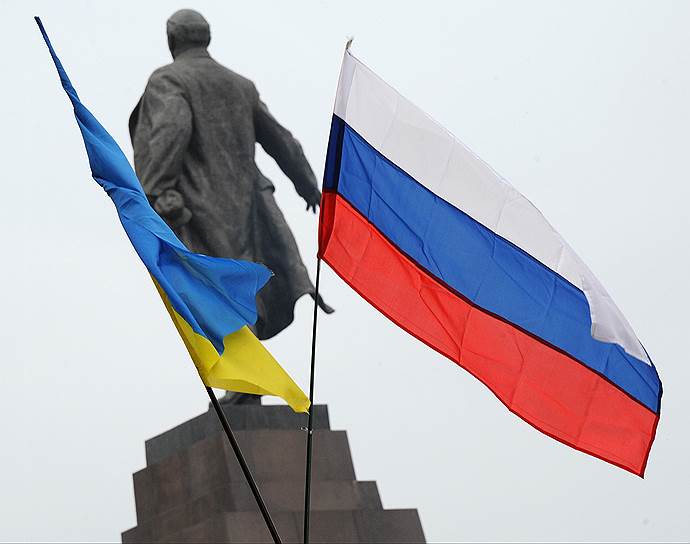 Киеву предложен выбор между невозвратимым прошлым и неопределенным будущим