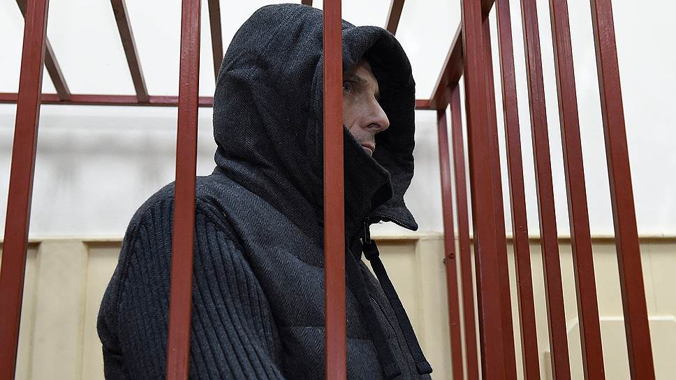 Депутаты и чиновники ищут объяснение аресту Александра Хорошавина