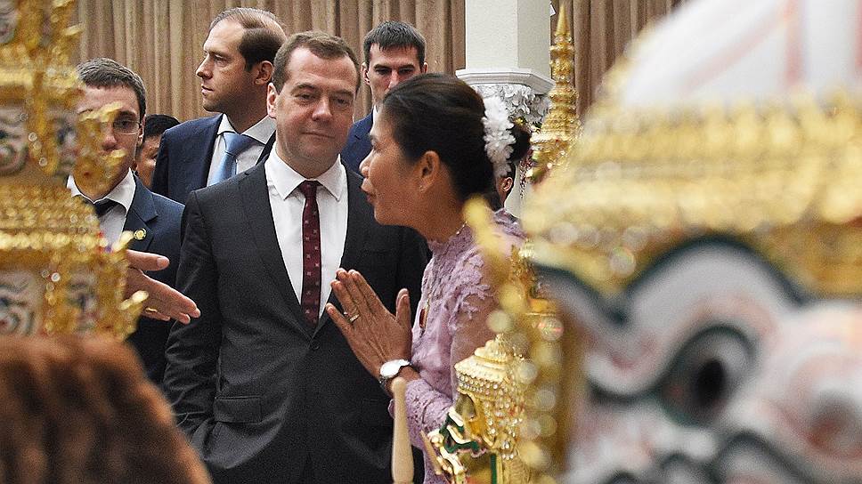 Дмитрий Медведев предложил Таиланду освободить торговлю с Россией