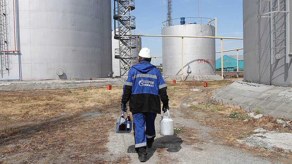 Почему «Газпром» продаст много, но дешево