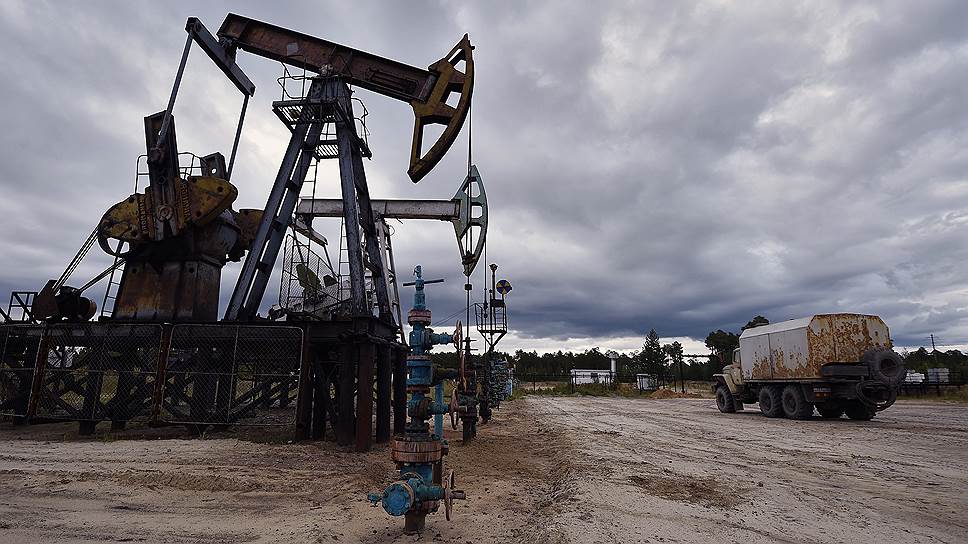 Почему цены на нефть вновь пошли вниз
