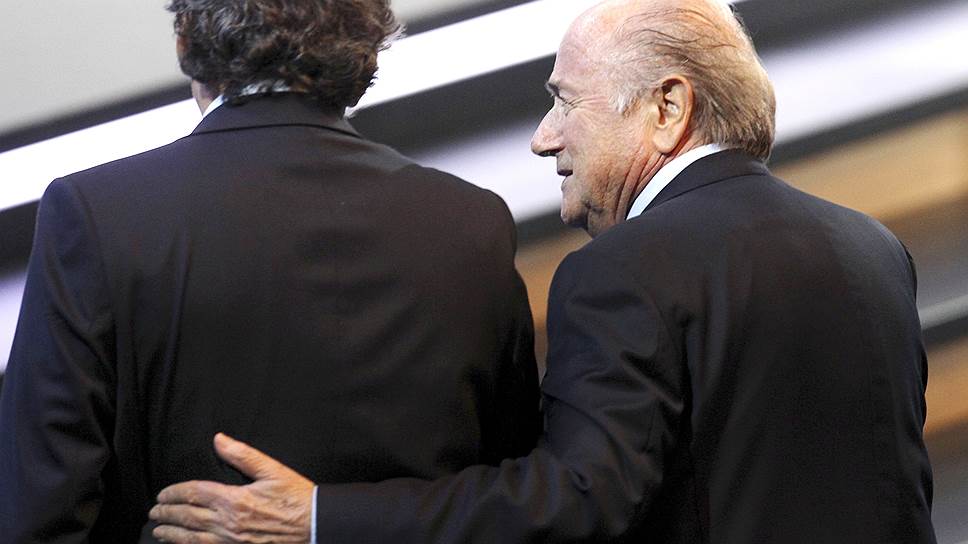 Как Зепп Блаттер и Мишель Платини были дисквалифицированы комитетом по этике FIFA