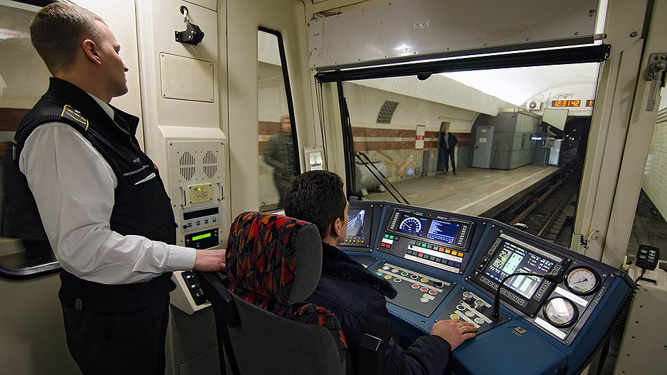 Как искали деньги на новые вагоны московского метро