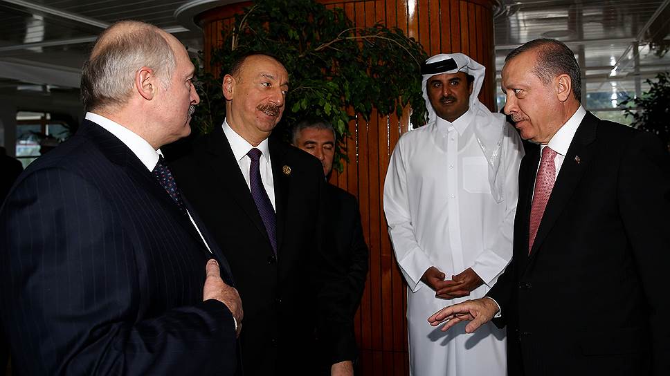 Как президент Белоруссии посетил саммит Организации исламского сотрудничества в Стамбуле