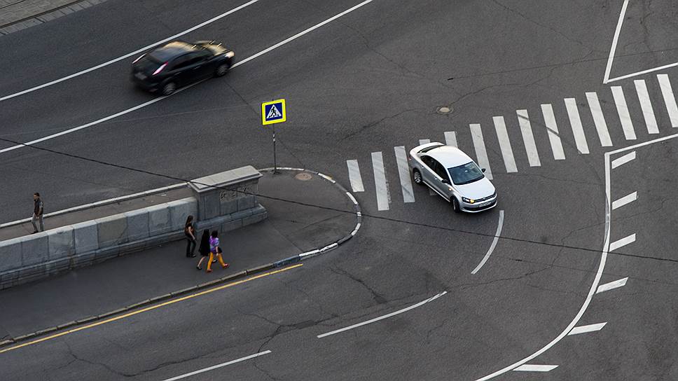 Улицы Москвы избавят от пробок с помощью разметки