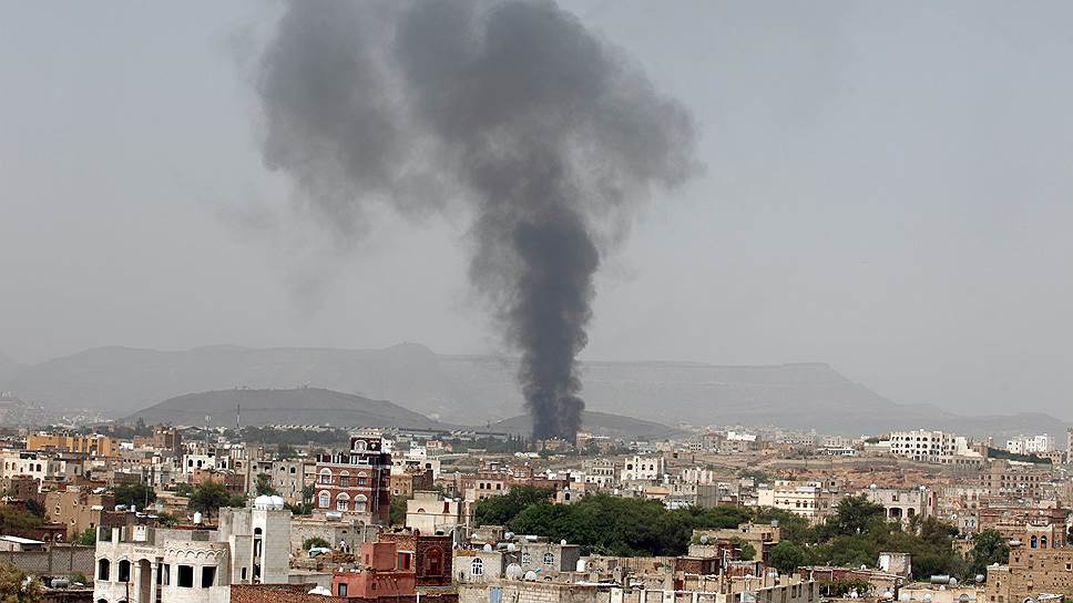 Как авиация Саудовской Аравии возобновила удары по столице Йемена